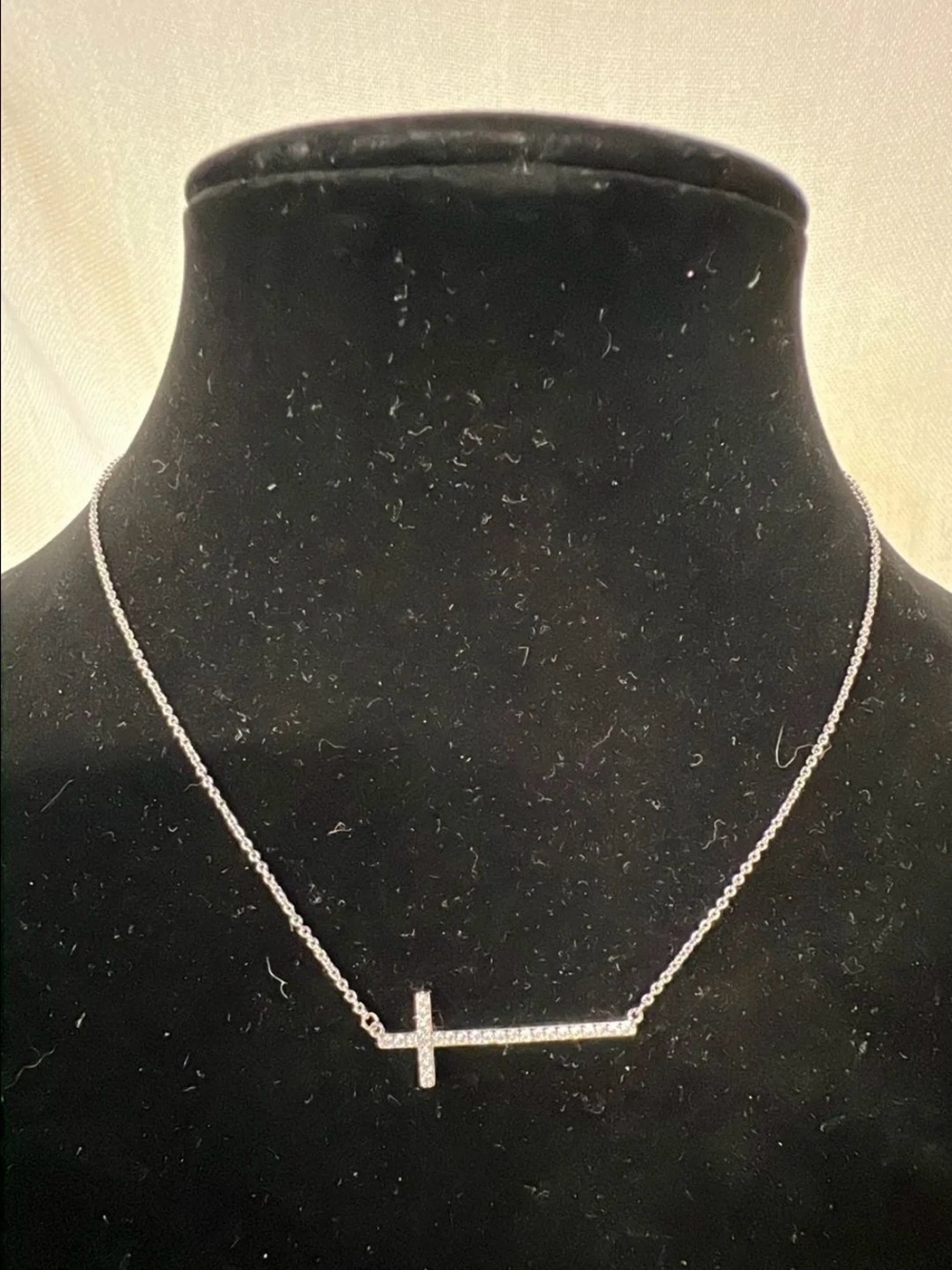 Origami Owl Cross Necklace. Adjustable 15.5 to 17.5in